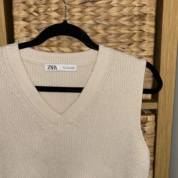 Zara sweater vest - Picture 2 of 6